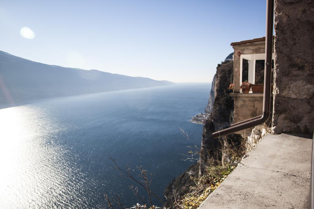 Locanda Al Castelletto Tremosine Екстериор снимка
