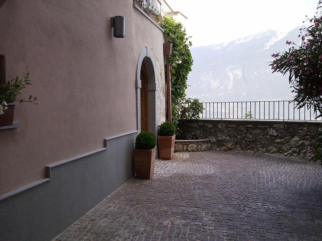 Locanda Al Castelletto Tremosine Екстериор снимка